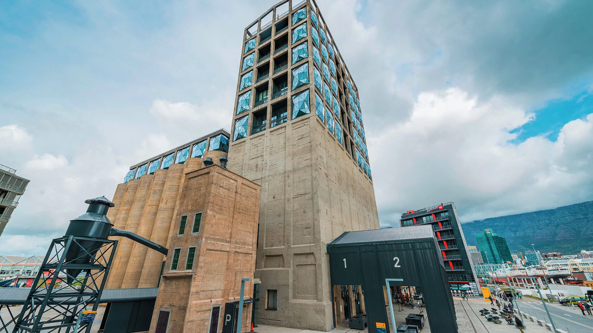 csm_11_KB_ZA_Kapstadt_Museum_Mocaa_Zeitz__8__0198c2dfd5.webp